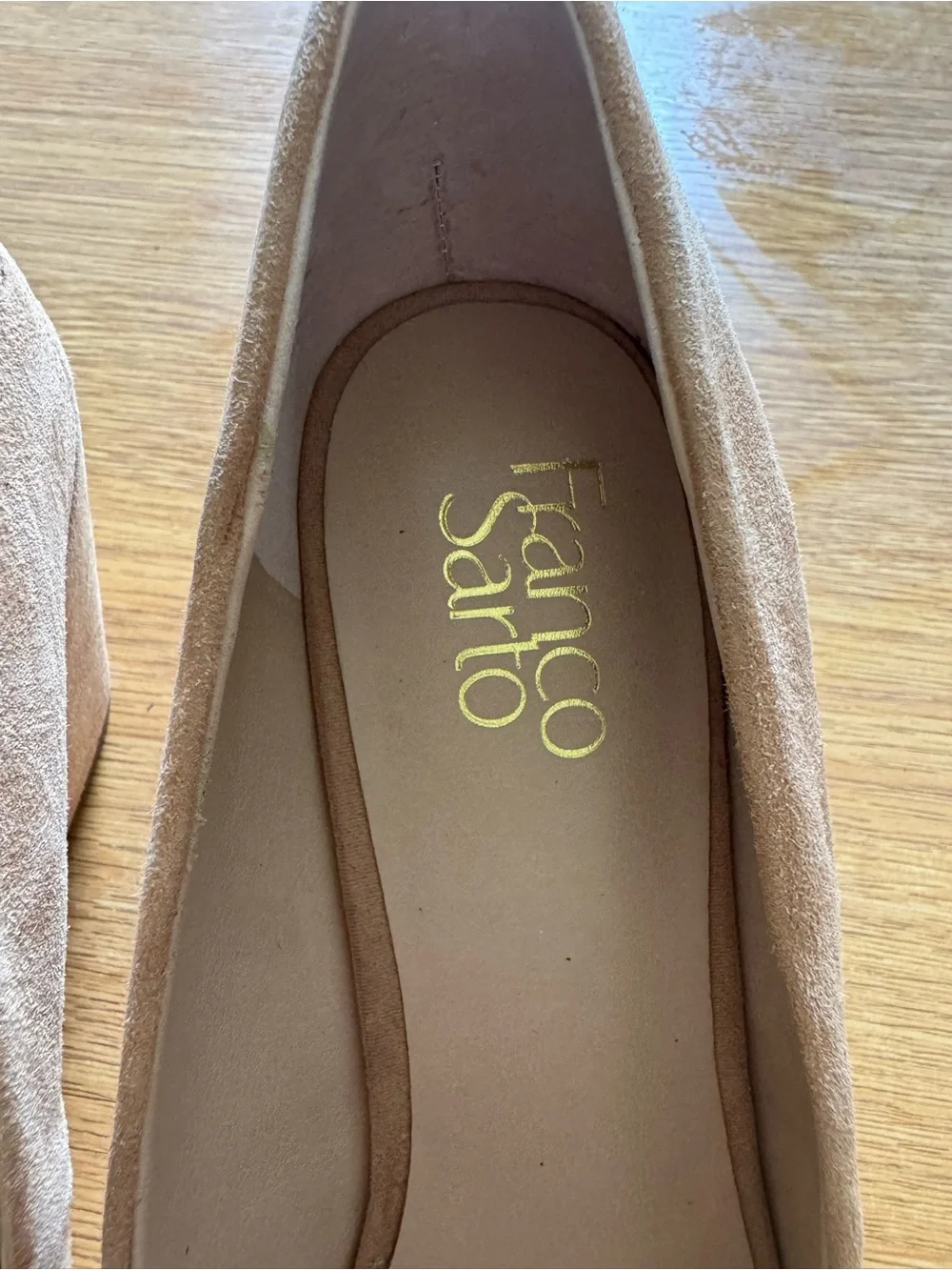 Franco Sarto Taupe Suede Pointed Toe Flats with Ring Accent Size 10